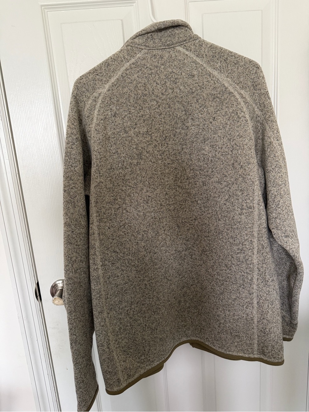 Patagonia Mens Heathered Cream/Tan Teddy Fleece Jacket - Picture 7 of 11